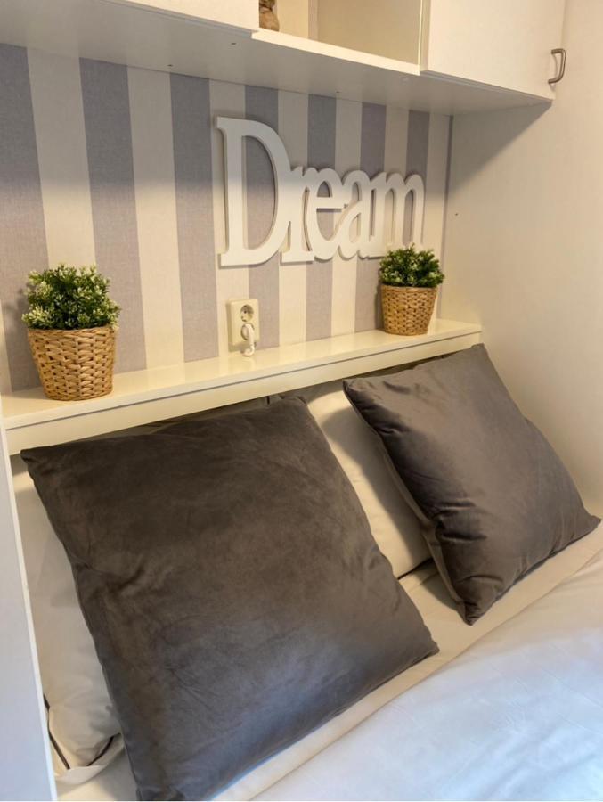 Luxe Chalet Met Prachtig Terras Op De Veluwe , Veel Privacy Hoenderloo Exteriér fotografie